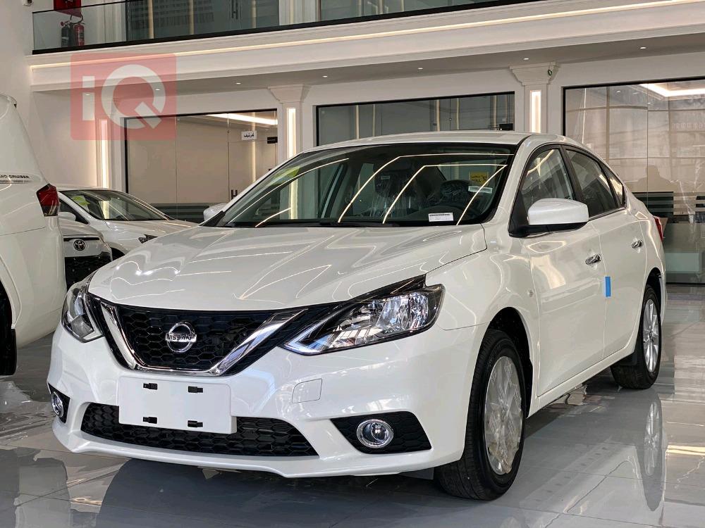 نیسان سێنترا